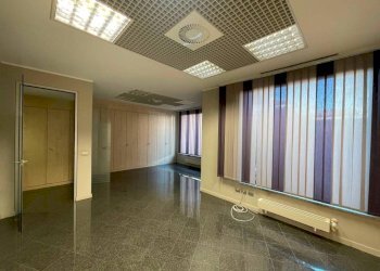 Ufficio - Negozio via Campofiori, 26, Almè - foto 31