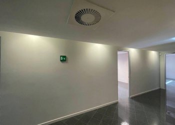 Interno palazzo - Negozio via Campofiori, 26, Almè - foto 34