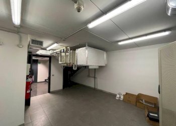 Interno non residenziale - Negozio via Campofiori, 26, Almè - foto 37