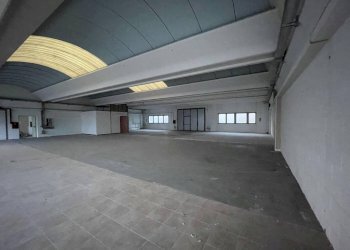 Capannone - Shed via Vittorio Veneto, 11, Rogno - photo 7