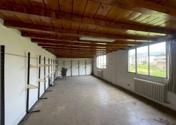 Dettagli - Magazzino via Cepino, 7, Sant'Omobono Terme - foto 2