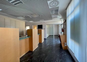 Interno non residenziale - Shop via Lissenzio, 12, Lonate Pozzolo - photo 24