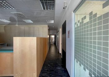 Interno non residenziale - Shop via Lissenzio, 12, Lonate Pozzolo - photo 33