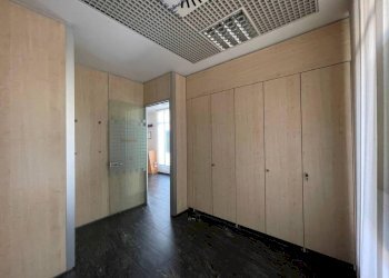 Stanza non arredata - Shop via Lissenzio, 12, Lonate Pozzolo - photo 37