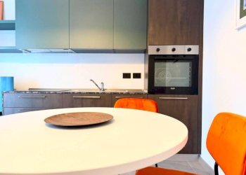 Cucina - Bilocale via San Francesco d'Assisi, 4, Bergamo - foto 1