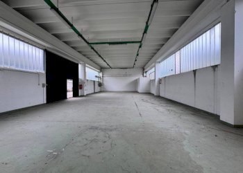 Interno non residenziale - Capannone via Torre, 5, Medolago - foto 4