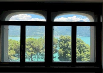 Dettaglio vista interna - Stabile - Palazzo piazza 13 Martiri, 1, Lovere - foto 3