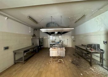 Cucina - Stable - Palace piazza 13 Martiri, 1, Lovere - photo 20