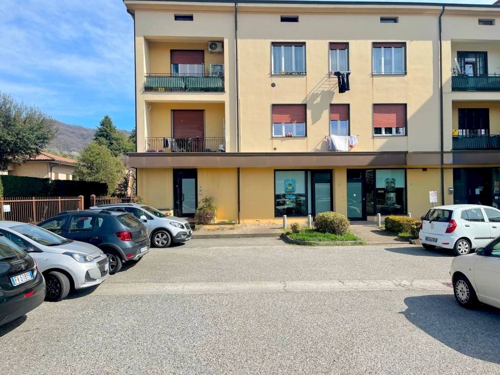 Facciata - Office via Como, 16, Olgiate Molgora - photo 1
