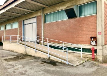 Esterno - Shed via Buratti, Bergamo (neighborhood Redona) - photo 9