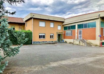 Esterno - Shed via Buratti, Bergamo (neighborhood Redona) - photo 11