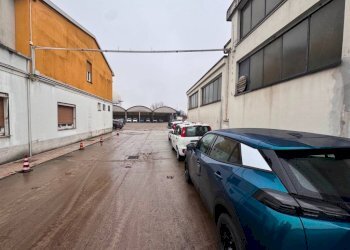 Posto macchina - Capannone corso Italia, 8, Peschiera Borromeo - foto 35
