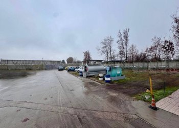 Zona - Capannone corso Italia, 8, Peschiera Borromeo - foto 37