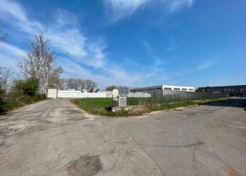 Zona - Capannone corso Italia, 8, Peschiera Borromeo - foto 45