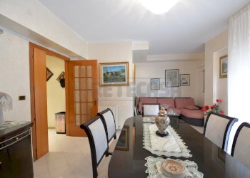 DSC_0075.jpg - Four-room apartment Via Direzione Artiglieria 49, Messina - photo 4