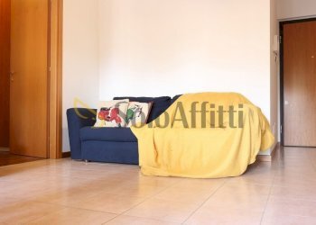 divano - Two-room apartment Via Lissoni 3, Desio - photo 6