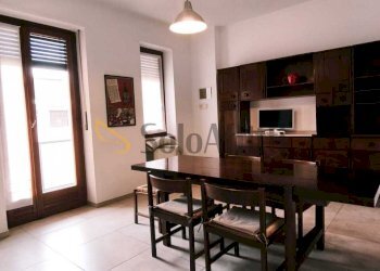 soggiorno.jpg - Quadrilocale Via Tolmino 43, Torino (zona San Paolo) - foto 1