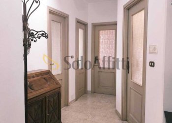 ingresso.jpg - Quadrilocale Via Tolmino 43, Torino (zona San Paolo) - foto 15