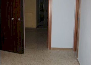 Ingresso - Casa indipendente Via Asilo D'Infanzia, Bari - foto 2