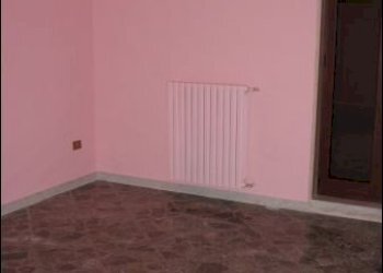 Camera da letto 2 - Casa indipendente Via Asilo D'Infanzia, Bari - foto 7