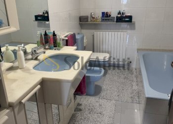 IMG_5783.JPG - Four-room apartment Ceriano Laghetto - photo 29