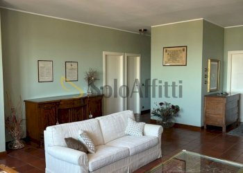 WhatsApp Image 2026-04-30 at 11.30.36 (2).jpg - Four-room apartment Busto Arsizio - photo 5
