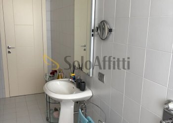 WhatsApp Image 2026-04-30 at 11.30.39 (2).jpg - Four-room apartment Busto Arsizio - photo 23