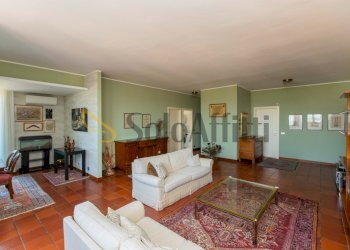001-53 - Four-room apartment Busto Arsizio - photo 4