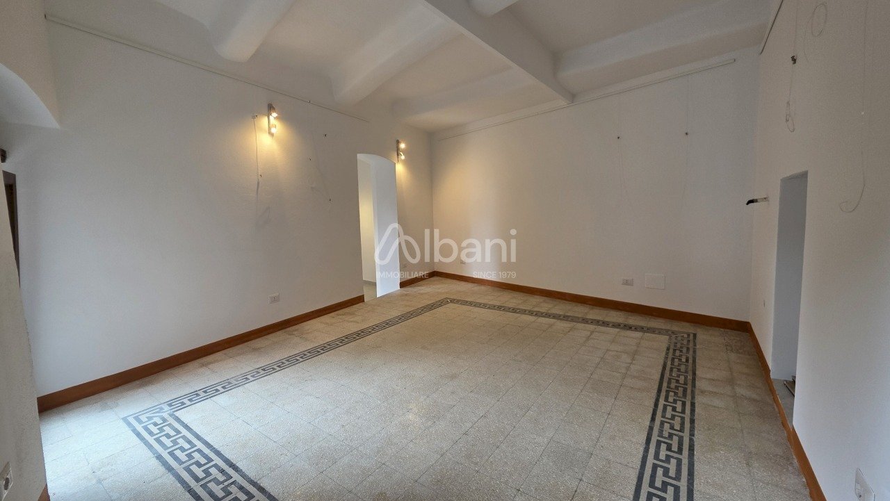 FC710_fondo commerciale_affitto_ristrutturato_con - Commercial Premises Arcola - photo 1