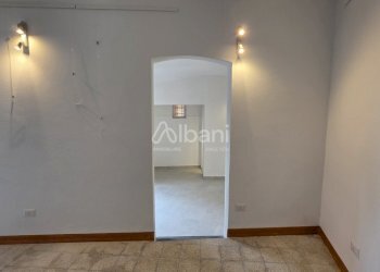 FC710_fondo commerciale_affitto_ristrutturato_con - Commercial Premises Arcola - photo 5