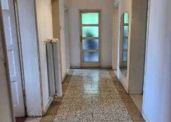 20260506_123906.jpg - Four-room apartment Viale Raimondo Montecuccoli 4, Modena (neighborhood Circoscrizione 1) - photo 7