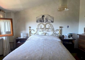 camera (1).jpg - Villa Via Sasso Grosso 2, Montecchio - photo 9