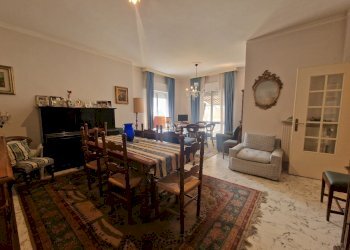 soggiorno 1.jpg - Apartment Via Alessandro Varaldo, Genova (neighborhood Quarto) - photo 29