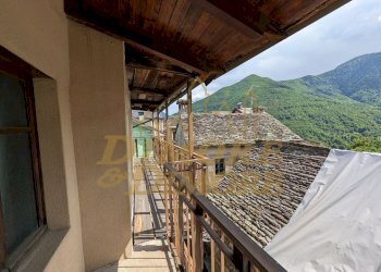 Balcone ultimo piano.jpg - Villa Frazione Croppo, Montescheno - foto 20