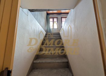 Scala solaio.jpg - Villa Frazione Croppo, Montescheno - foto 21