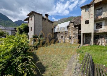 Rustico annesso con giardino.jpg - Villa Frazione Croppo, Montescheno - foto 29