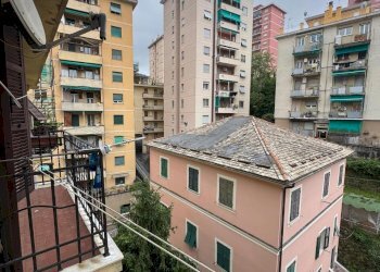 Balcone.jpg - Apartment Largo Augusto Merlo 189, Genova (neighborhood Marassi) - photo 17