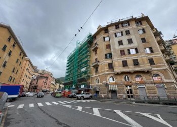 facciata.jpg - Apartment Largo Augusto Merlo 189, Genova (neighborhood Marassi) - photo 18