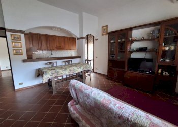20260508_161018.jpg - Porzione di casa Camaiore - foto 1