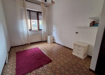 20260508_160945.jpg - Porzione di casa Camaiore - foto 8