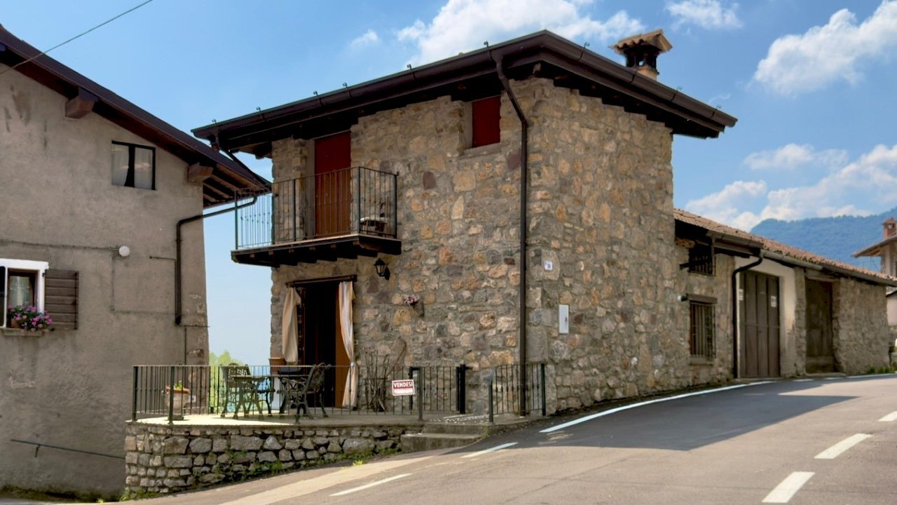 IMG_7337 - Porzione di casa Via Navono 1, Pertica Alta - foto 1