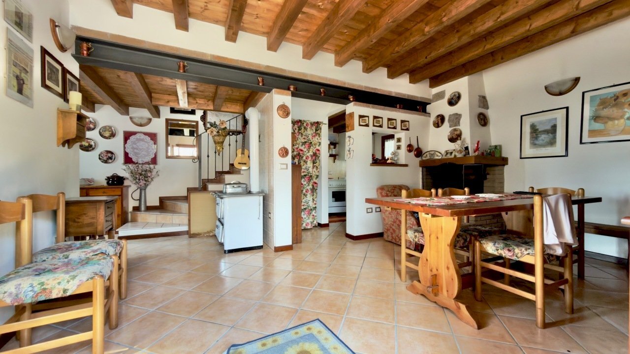 IMG_7320 - Porzione di casa Via Navono 1, Pertica Alta - foto 3