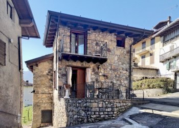 b6cba62f-05db-4487-ab35-dee2dabe42cd.jpg - Porzione di casa Via Navono 1, Pertica Alta - foto 1