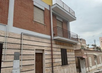 28b4c706-107e-4af3-a535-23b7d5d432b6.jpg - Quadrilocale Via Monteverde 6, Nettuno - foto 1