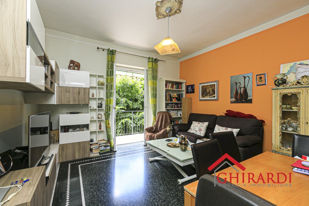 Appartamento Piazza Giovanni Tarello 9, Genova (zona Sestri Ponente) - foto 1