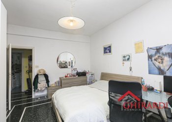 4.2 CAMERA 1.jpg - Appartamento Piazza Giovanni Tarello 9, Genova (zona Sestri Ponente) - foto 13