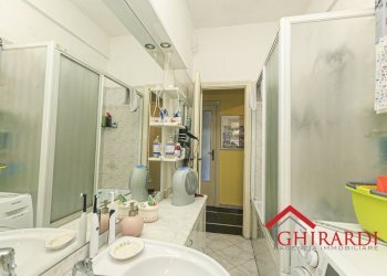 7.1 BAGNO.jpg - Appartamento Piazza Giovanni Tarello 9, Genova (zona Sestri Ponente) - foto 23