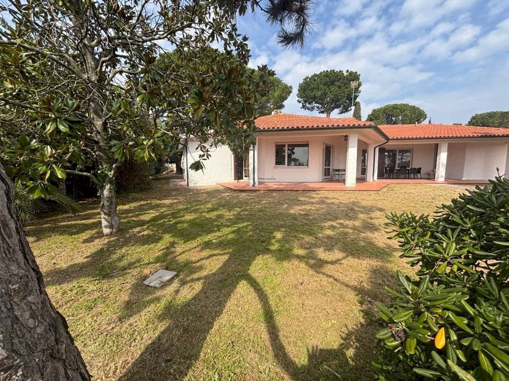 guia1.jpg - Villa Via delle Querce, frazione Villaggio Taunus, Numana - foto 1