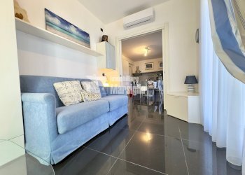 IMG_E7089.jpg - Trilocale Via Marinella 31, Sanremo - foto 11