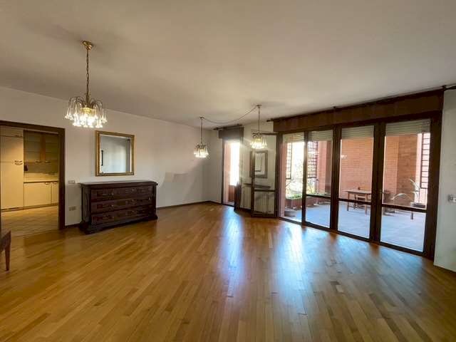 Appartamento Modena (zona Villaggio Giardino) - foto 2
